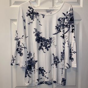 Reitmans Bell Like Sleeve Floral Top